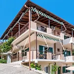 Lejlighed Nikoleta 4 *